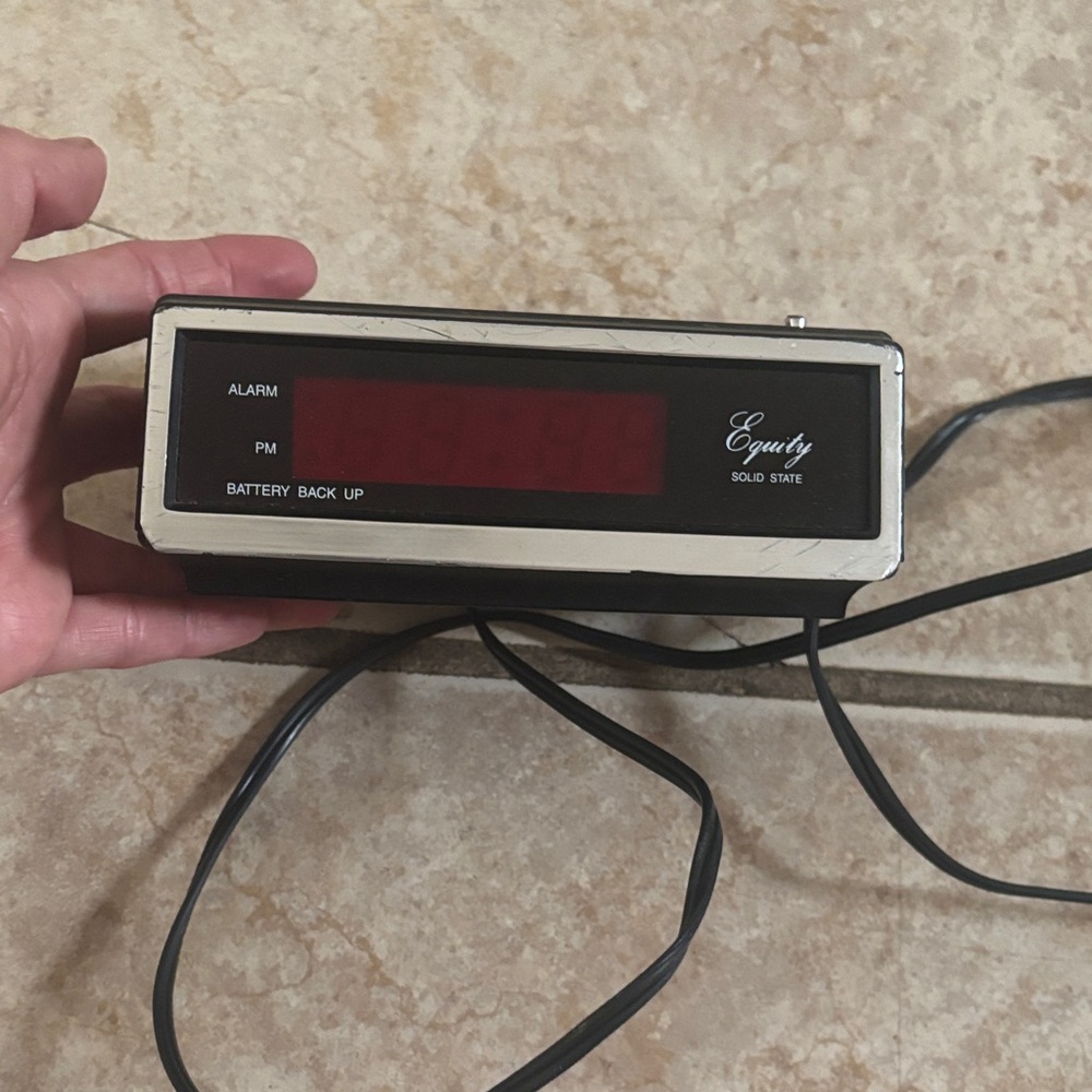 Vintage Equity Solid State Digital Alarm Clock